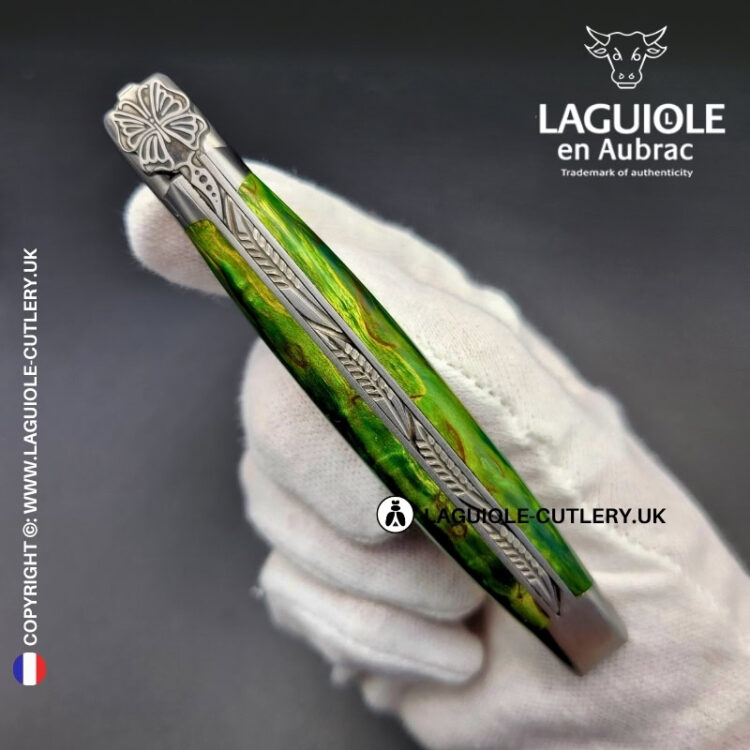 laguiole pocket knife “butterfly” in green birch wood