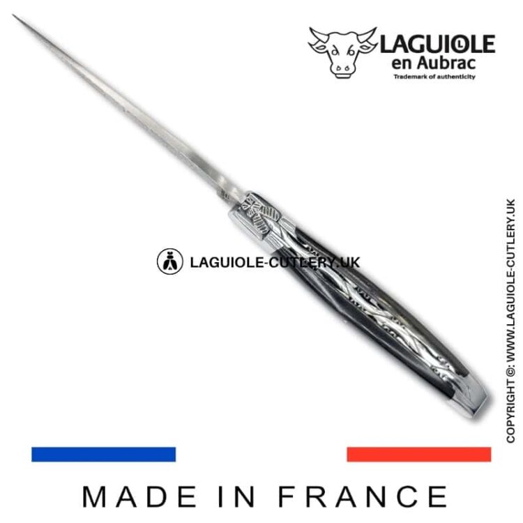 laguiole pocket knife in ebony wood with damascus blade & hand engraved plates