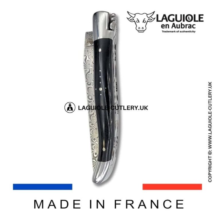 laguiole pocket knife in ebony wood with damascus blade & hand engraved plates
