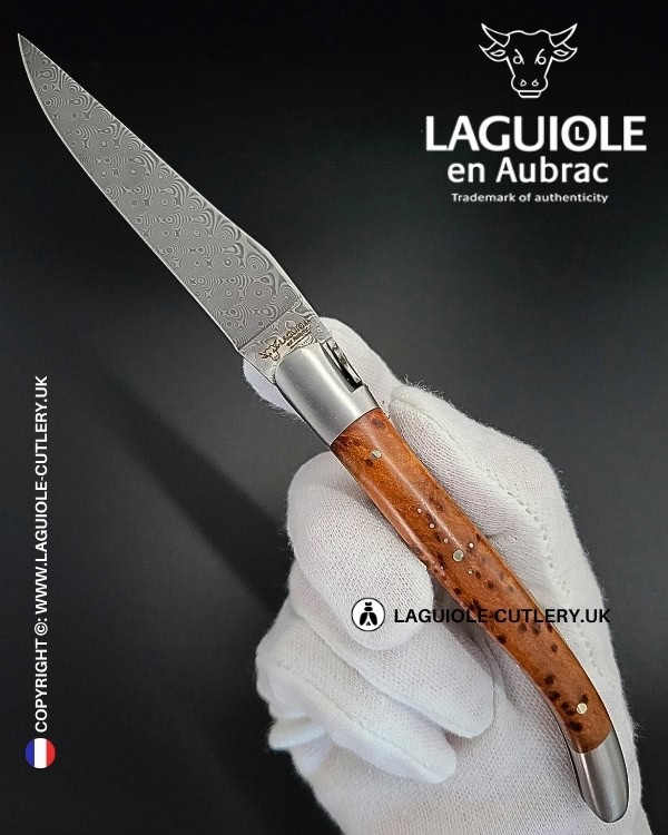laguiole pocket knife in thuya wood with damascus blade & hand engraved plates